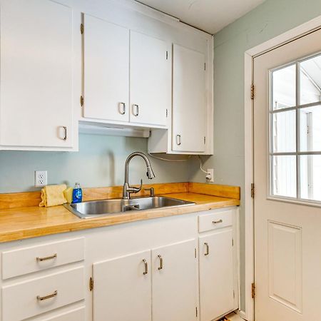Fort Walton Coastal Retreat With Yard Walk To Beach Fort Walton Beach Exterior foto
